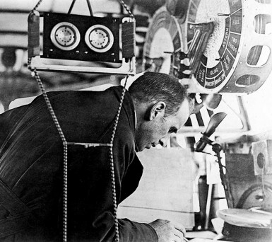 Zachary Lansdowne in control car of USS Shenandoah