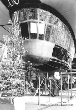 Christmas tree with control car of LZ-129 Hindenburg during construction. (Courtesy of LZ Archiv)