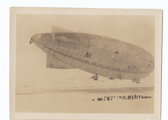 Semi-rigid airship Norge, Umberto Nobile and Roald Amundsen 